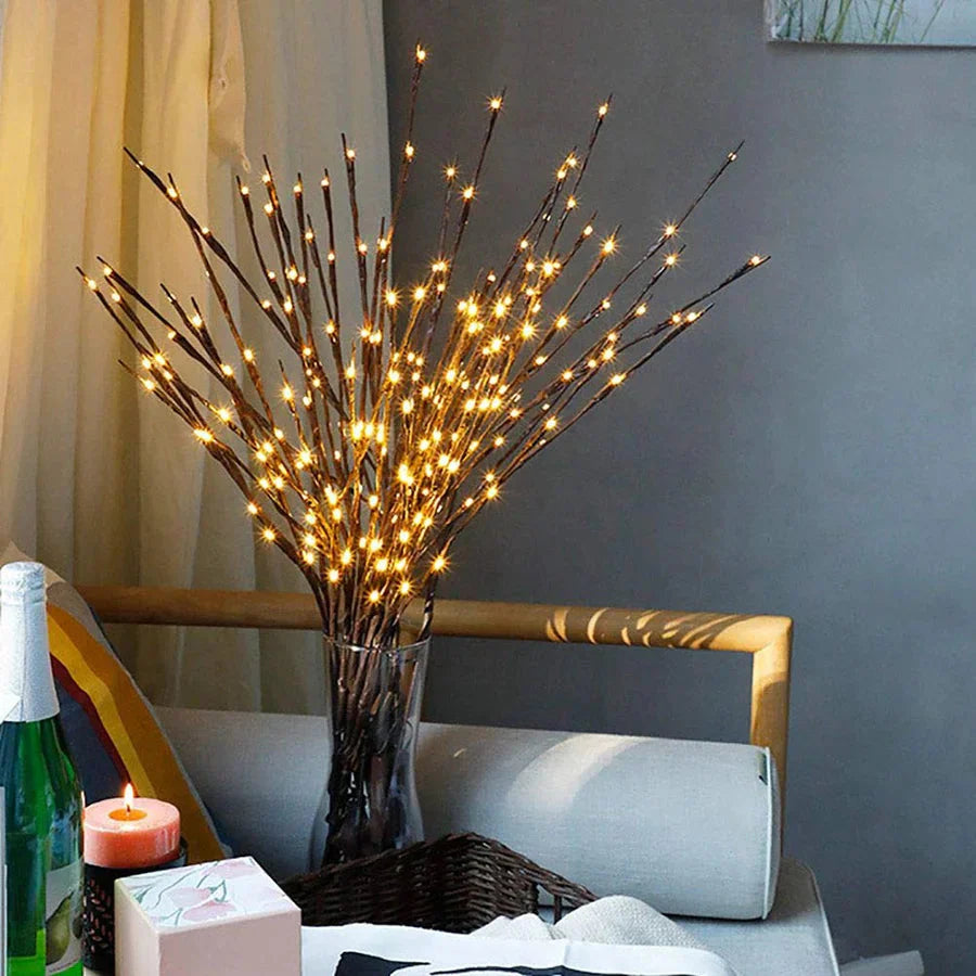 Ramos de Salgueiro com LED – Iluminação Natural e Sofisticada