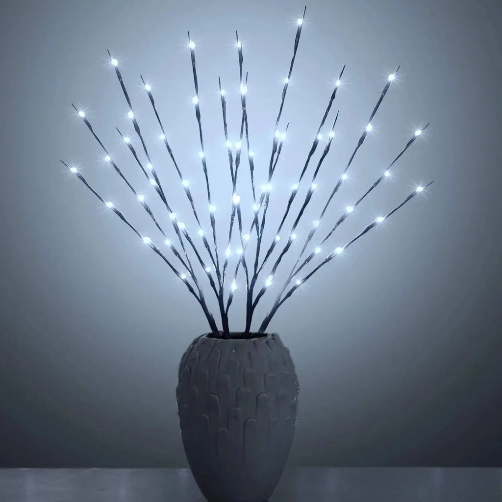 Ramos de Salgueiro com LED – Iluminação Natural e Sofisticada
